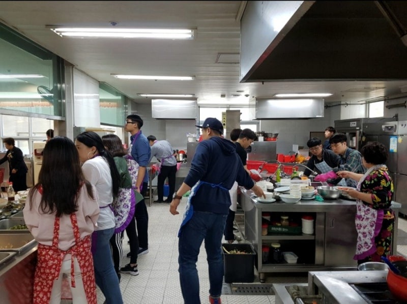 청년부 식당봉사