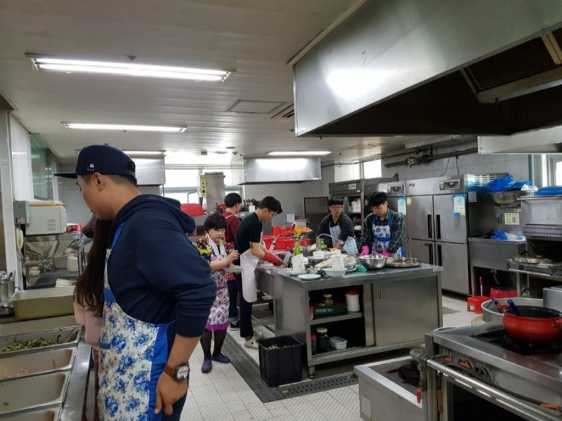 청년부 식당봉사